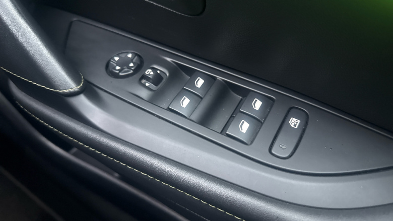 Peugeot 208 1.2 PureTech 100 GT 5dr Petrol Hatchback